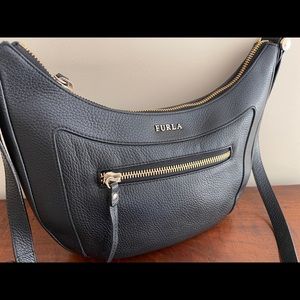 Furla Ginevra Shoulder Crossbody Bag in Onyx Pebbled Leather